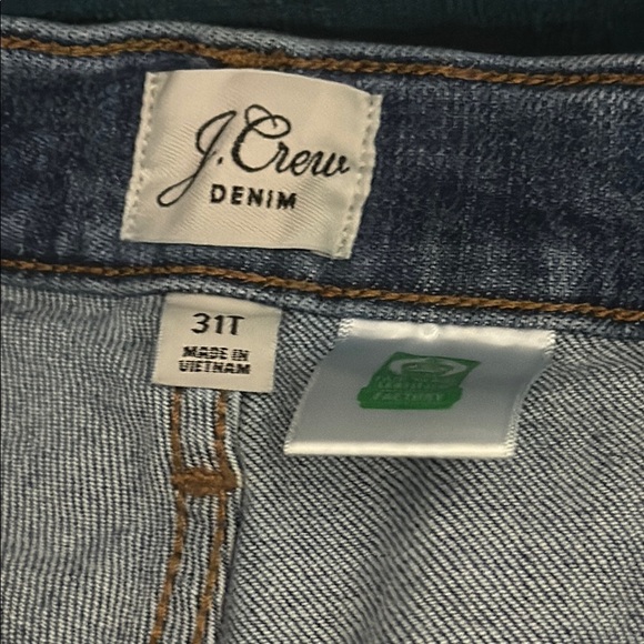 J. Crew Blue Slim Boyfriend Jeans. Size 31T - Picture 2 of 4